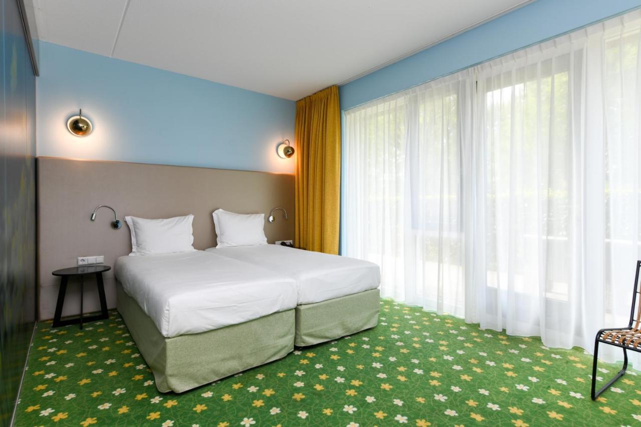 Hotel De Roode Schuur Nijkerk Bagian luar foto