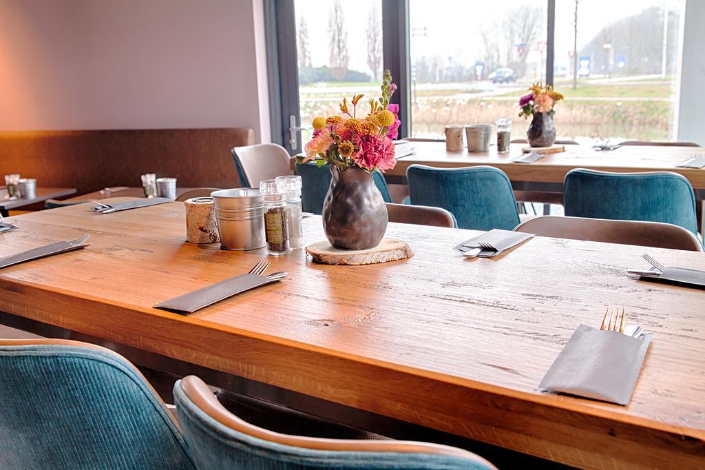Hotel De Roode Schuur Nijkerk Bagian luar foto