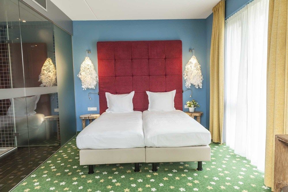 Hotel De Roode Schuur Nijkerk Bagian luar foto